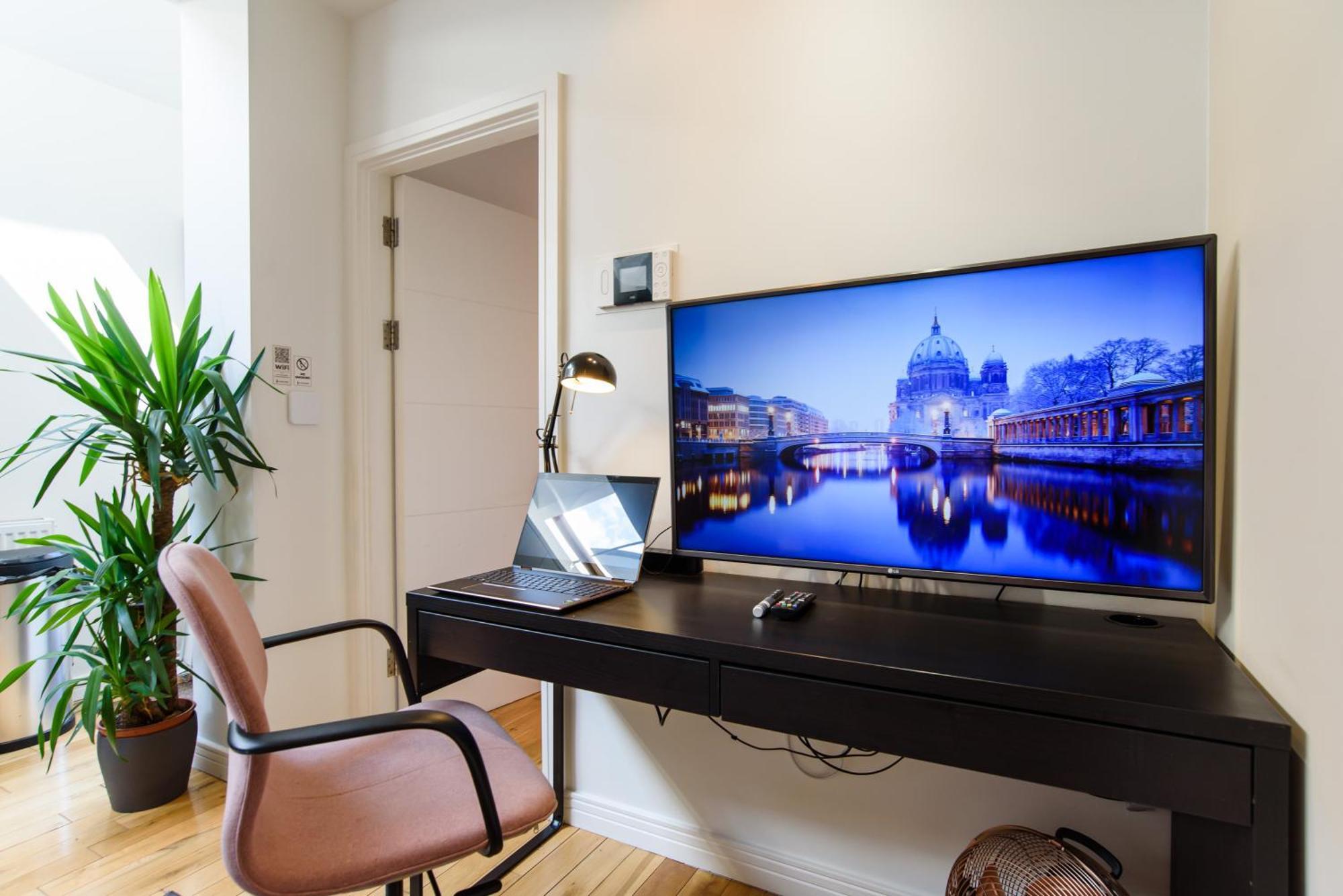 Oakfield Premier Apartments - Fast Wifi - 5 Mins City Centre Cardiff Chambre photo