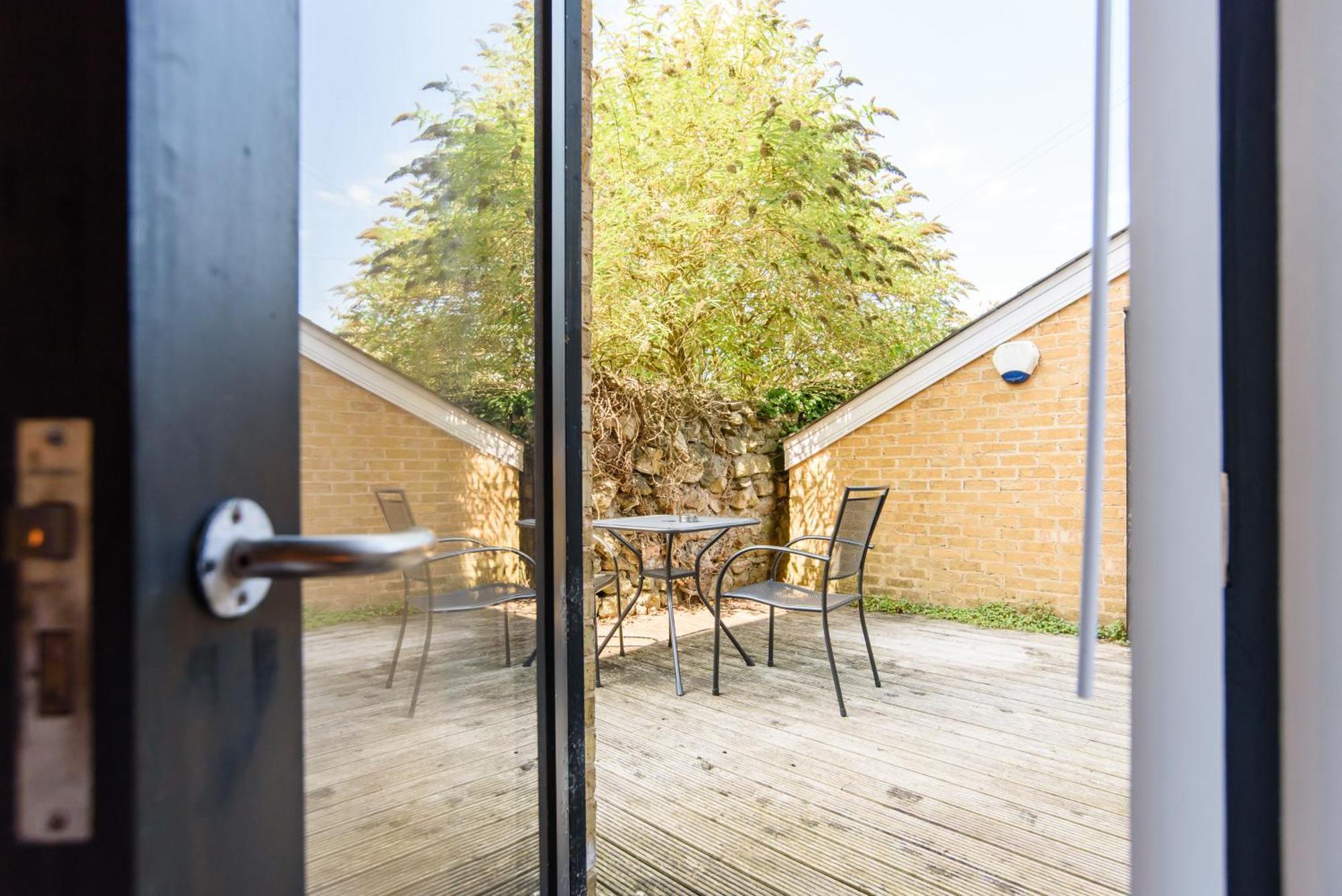 Oakfield Premier Apartments - Fast Wifi - 5 Mins City Centre Cardiff Chambre photo