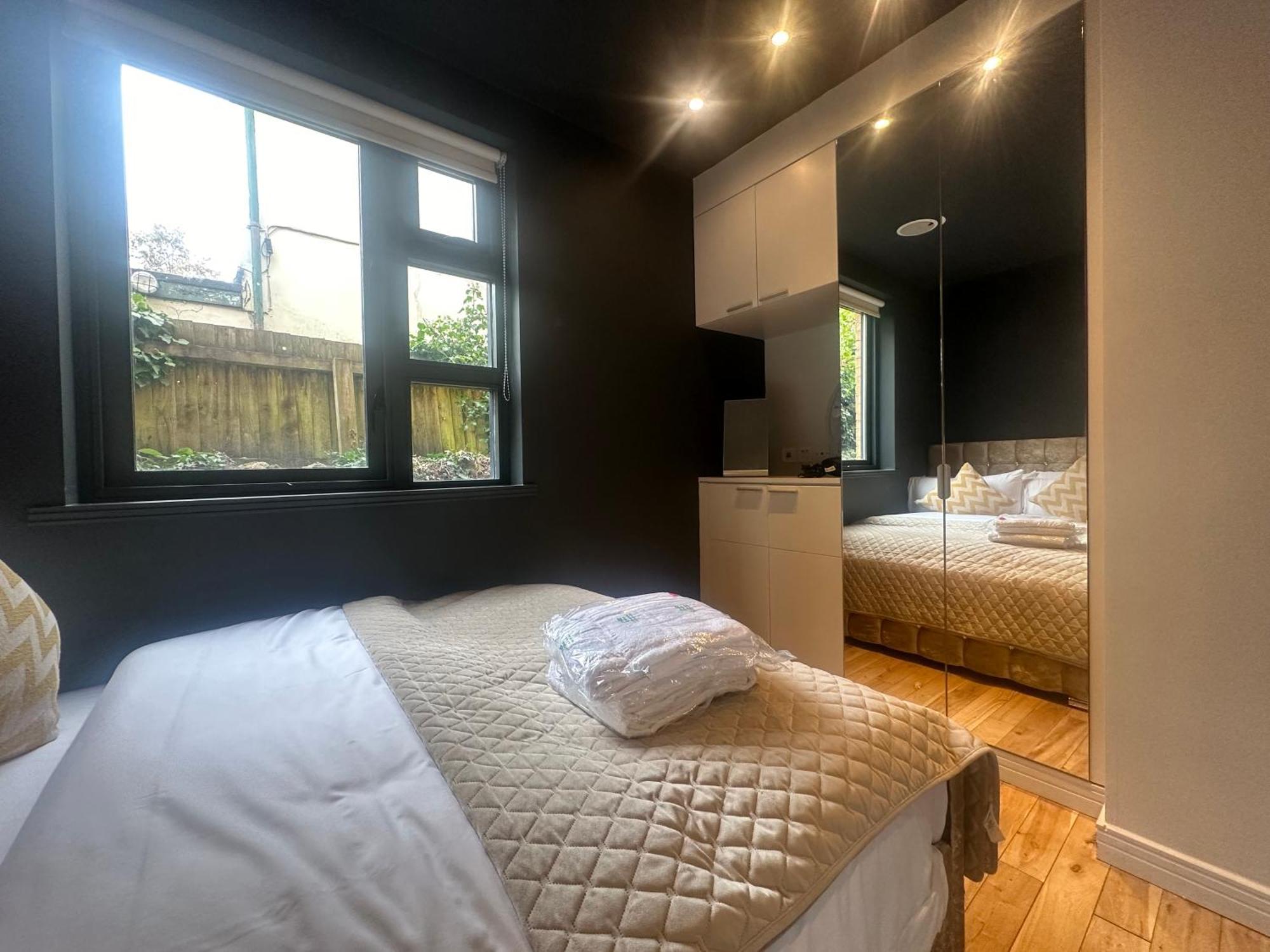 Oakfield Premier Apartments - Fast Wifi - 5 Mins City Centre Cardiff Extérieur photo